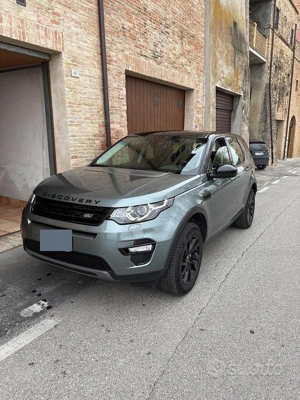 Usata Land Rover Discovery Sport SE 180 CV (132 kW) 2017 Verde SUV