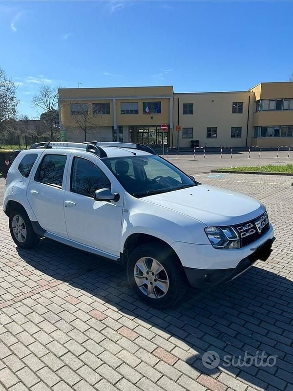 Usata Dacia Duster 2015 Bianco SUV