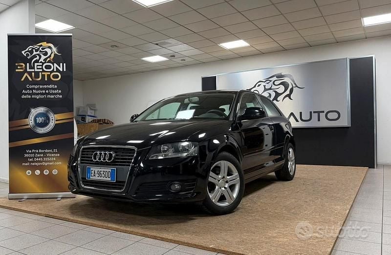 Nero Usata 2010 Audi A3 Ambition Coupé | 5399 € (Buon prezzo) - Immagine 1/4
