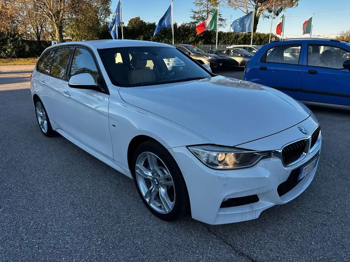 Usata BMW 330 M Sport 258 CV (189 kW) 2013 Bianco Station wagon