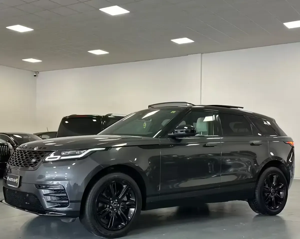 Usado Land Rover Range Rover Velar R-Dynamic 203 HP (149 kW) 2023 Cinzento SUV