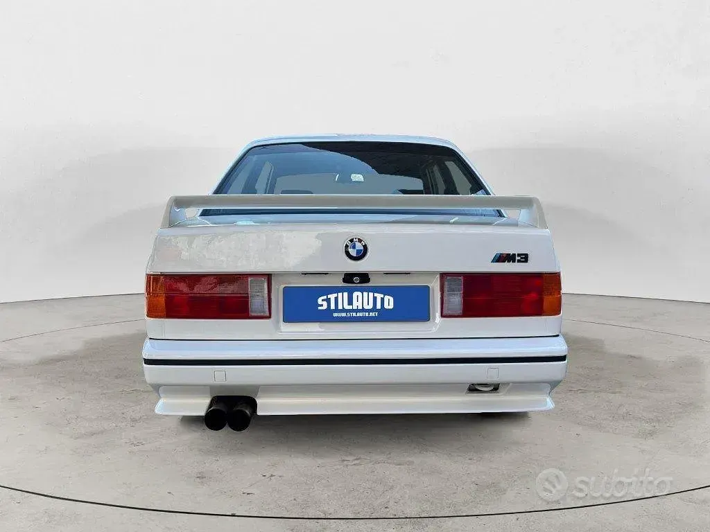 Usata BMW M3 Efficient Dynamics 200 CV (147 kW) 1987 Bianco Coupé