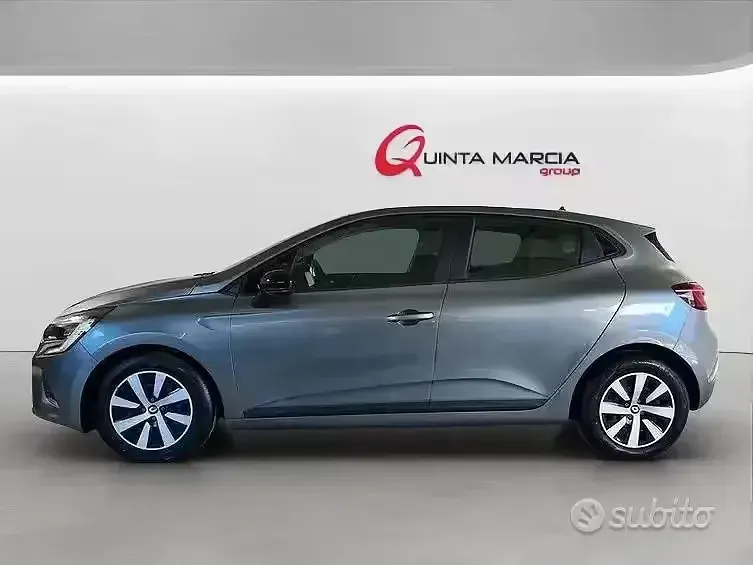 Usata Renault Clio V Equilibre 91 CV (66 kW) 2023 Grigio Berlina