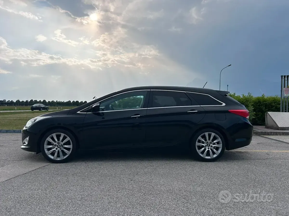 Gebraucht Hyundai i40 136 PS (100 kW) 2012 Kombi