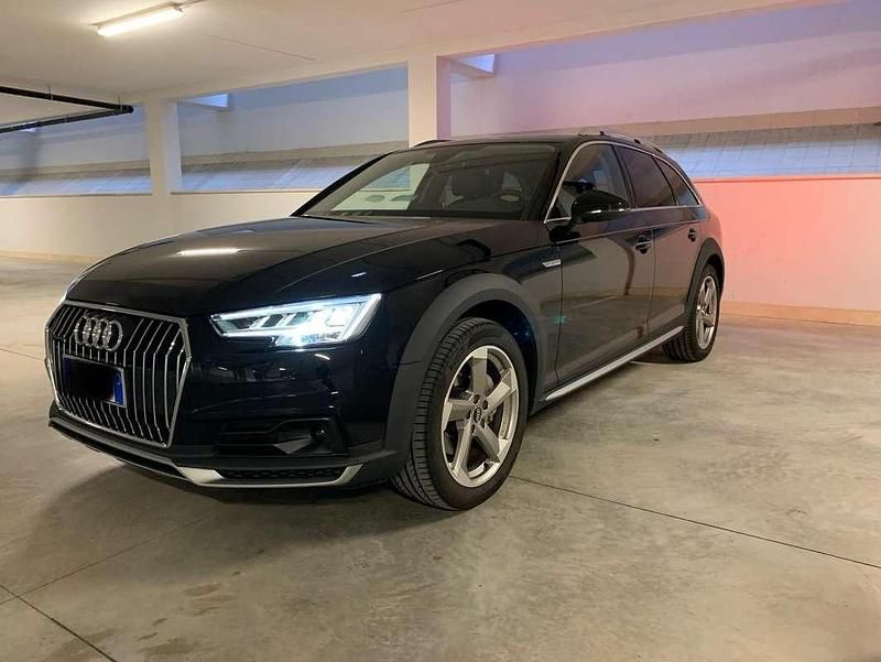 Usata Audi A4 Allroad Business 190 CV (139 kW) 2018 Nero Station wagon