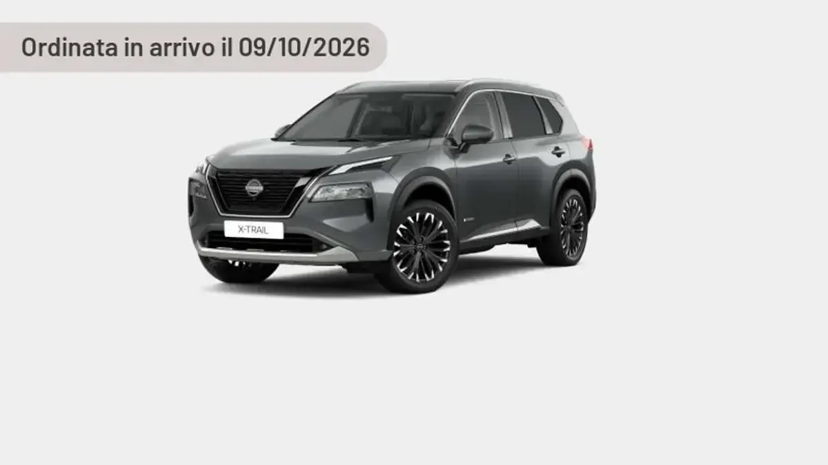 Begagnad Nissan X-Trail Tekna 163 HK (119 kW) 2024 Silver SUV