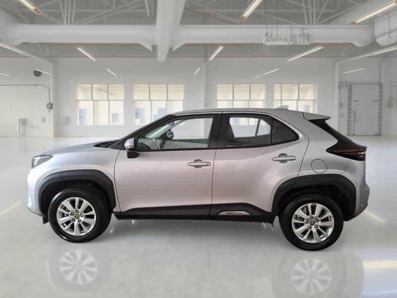Usata Toyota Yaris Cross Business Edition 177 CV (130 kW) 2021 Bianco SUV