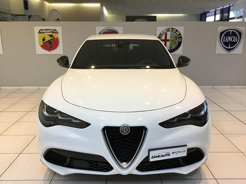 Usata Alfa Romeo Stelvio Super 210 CV (154 kW) 2023 Bianco SUV