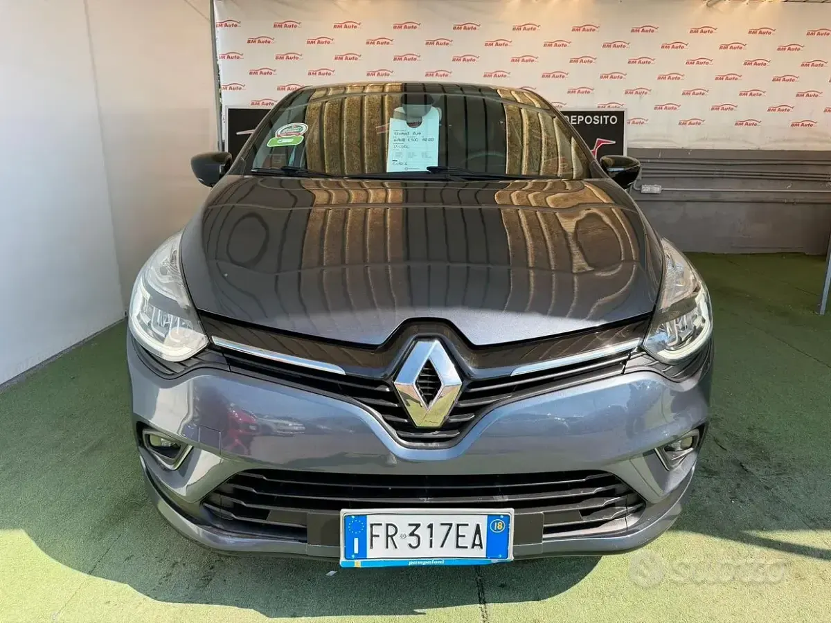 Usata Renault Clio IV 75 CV (55 kW) 2018 Blu Berlina