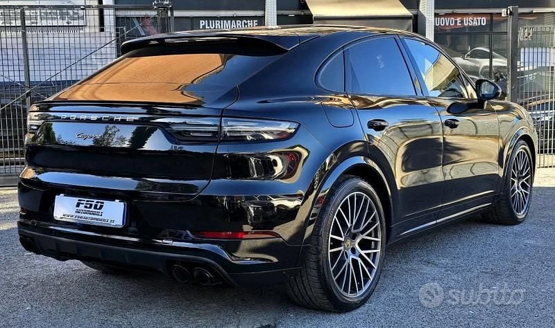 Usata Porsche Cayenne 340 CV (250 kW) 2022 Nero SUV