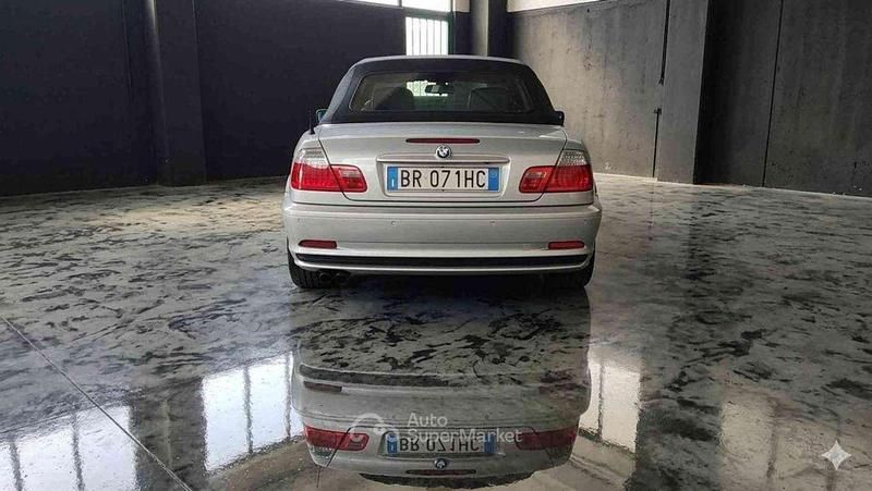 Usata BMW 320 Cabriolet 170 CV (125 kW) 2001 Argento Cabrio