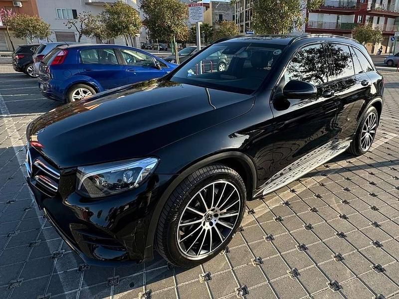 Usata Mercedes GLC250 Premium 204 CV (150 kW) 2018 Nero SUV