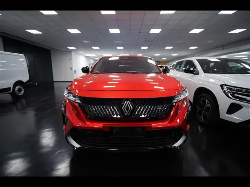 Usata Renault Rafale Techno 200 CV (147 kW) 2024 Grigio SUV