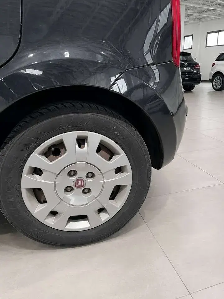 Usata Fiat Idea Active 95 CV (69 kW) 2011 Grigio Monovolume