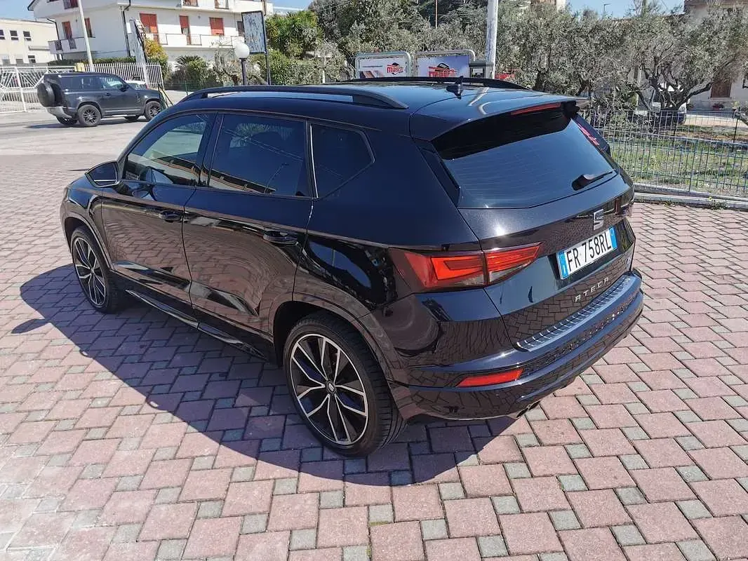 Usata Seat Ateca 4Drive 150 CV (110 kW) 2018 Nero SUV