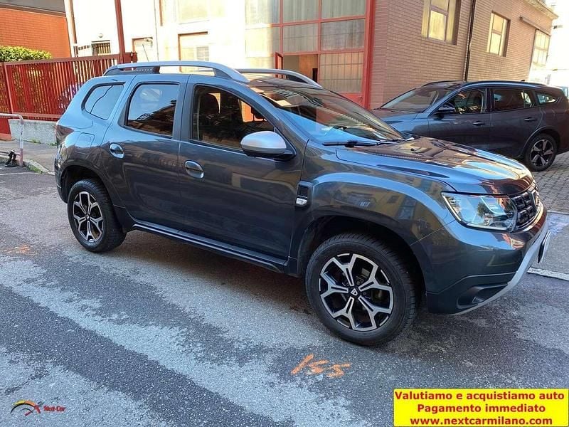 Usata Dacia Duster Prestige 114 CV (83 kW) 2019 Grigio SUV