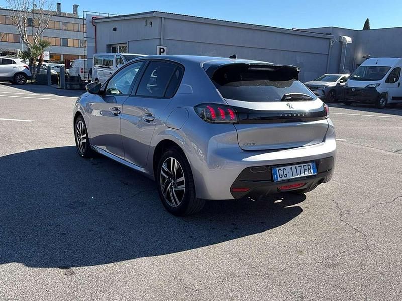 Usata Peugeot 208 Allure 101 CV (74 kW) 2021 Grigio Utilitaria
