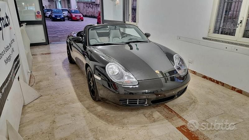Usata Porsche Boxster 252 CV (185 kW) 2001 Nero Cabrio