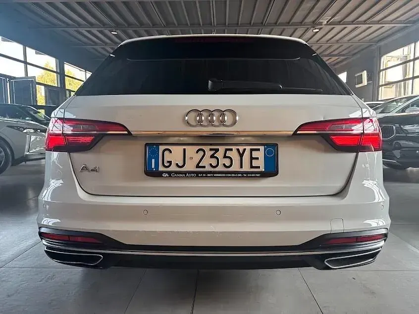 Usata Audi A4 Advanced 150 CV (110 kW) 2022 Bianco Station wagon