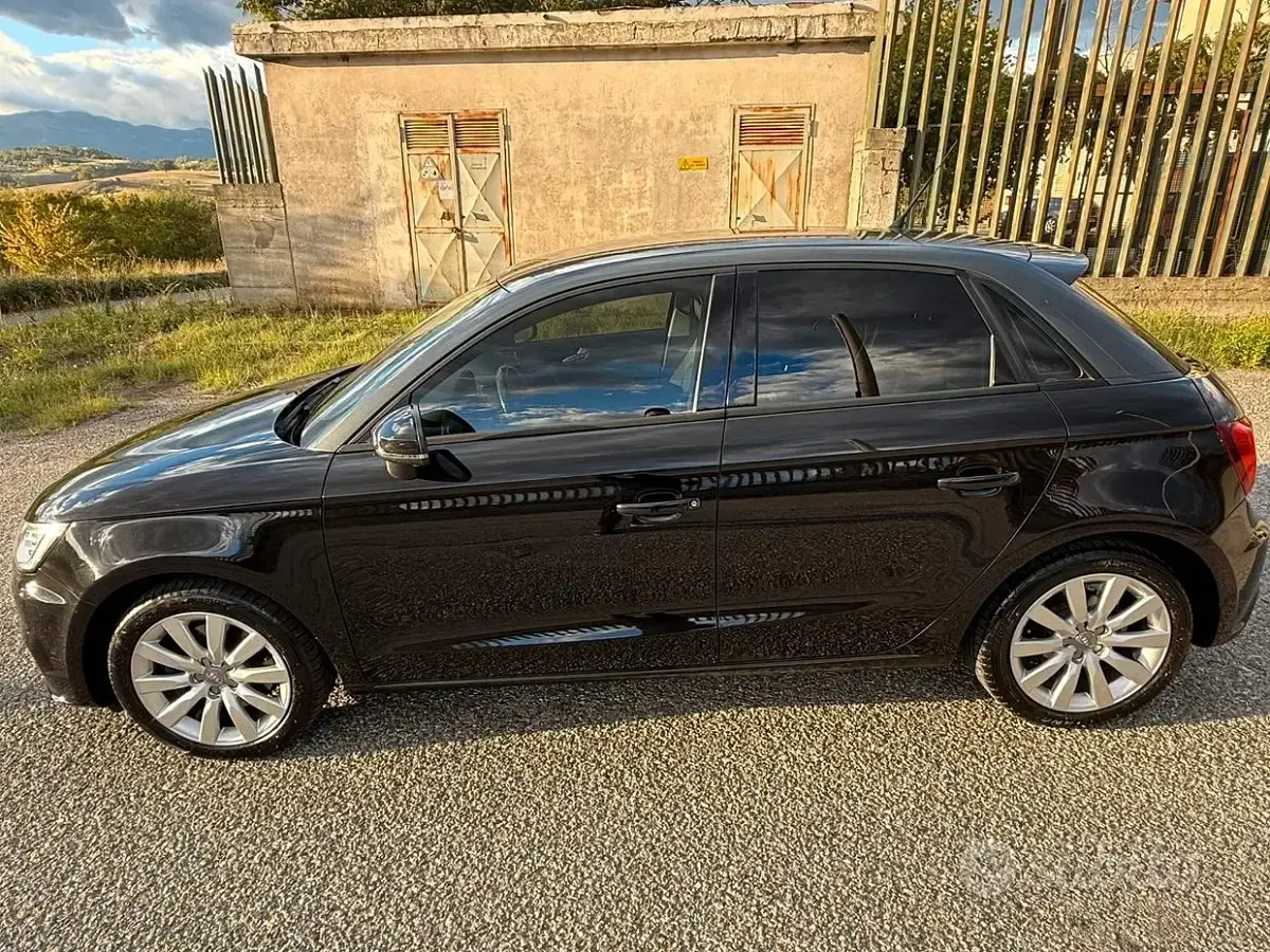Usata Audi A1 Sportback Admired 116 CV (85 kW) 2017 Nero Utilitaria