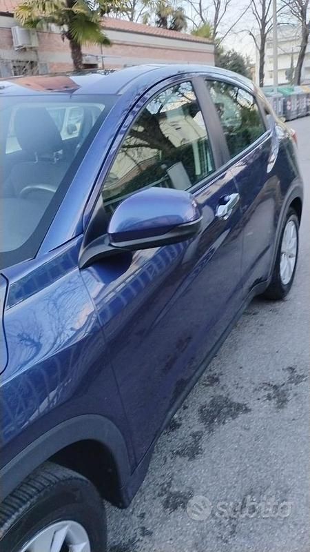 Usata Honda HR-V Elegance 120 CV (88 kW) 2015 Blu SUV