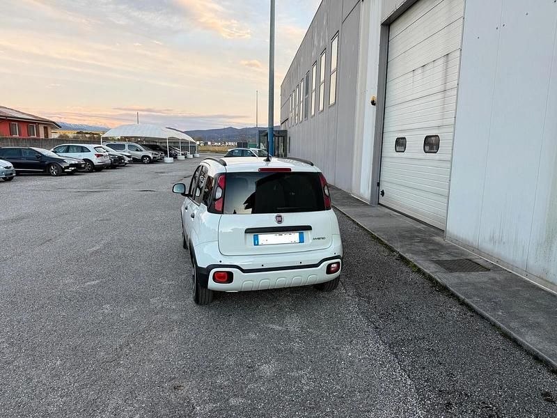 Usata Fiat Panda S 70 CV (51 kW) 2025 Bianco Utilitaria