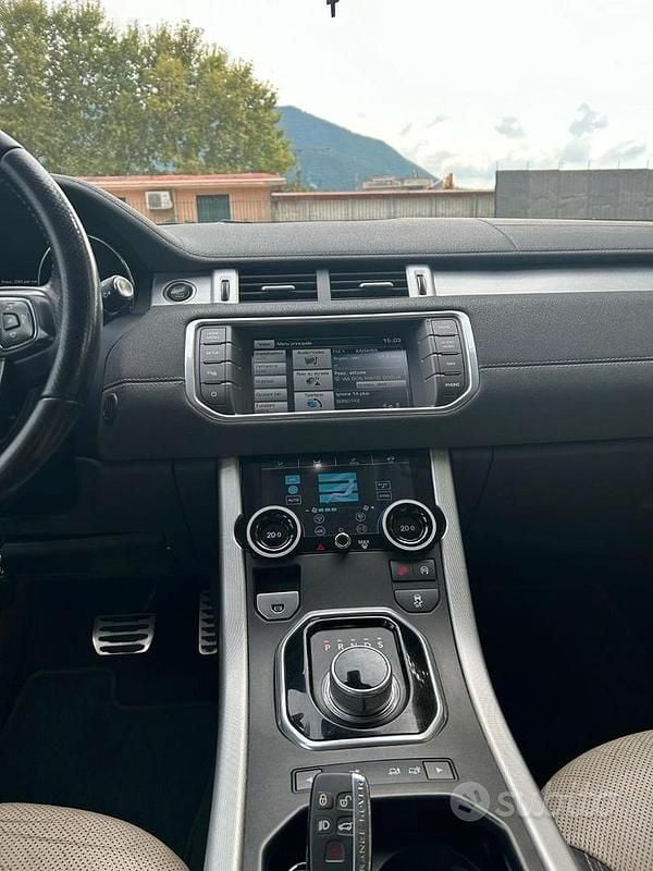 Usata Land Rover Range Rover evoque 2016 Grigio SUV