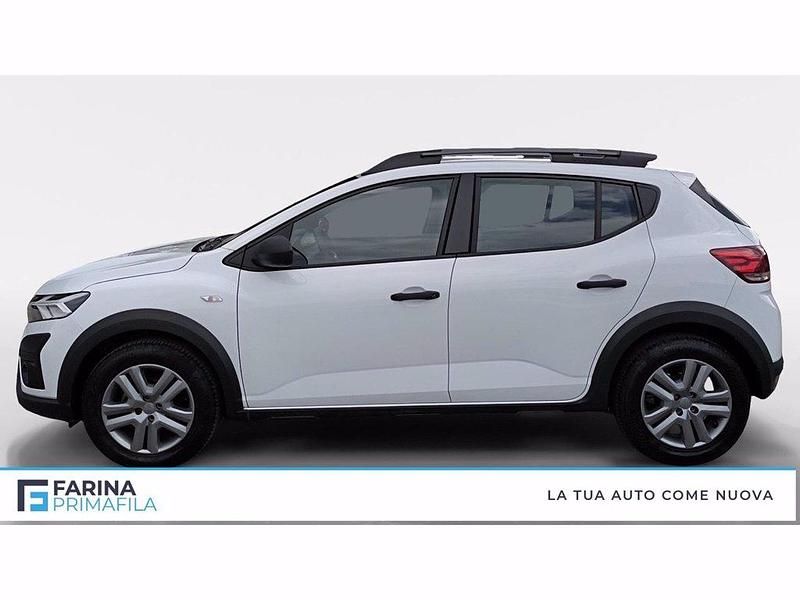 Usata Dacia Sandero Essentiel 101 CV (74 kW) 2023 Bianco Utilitaria