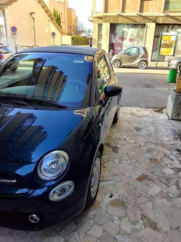Usata Fiat 500C 69 CV (50 kW) 2021 Blu/azzurro Cabrio