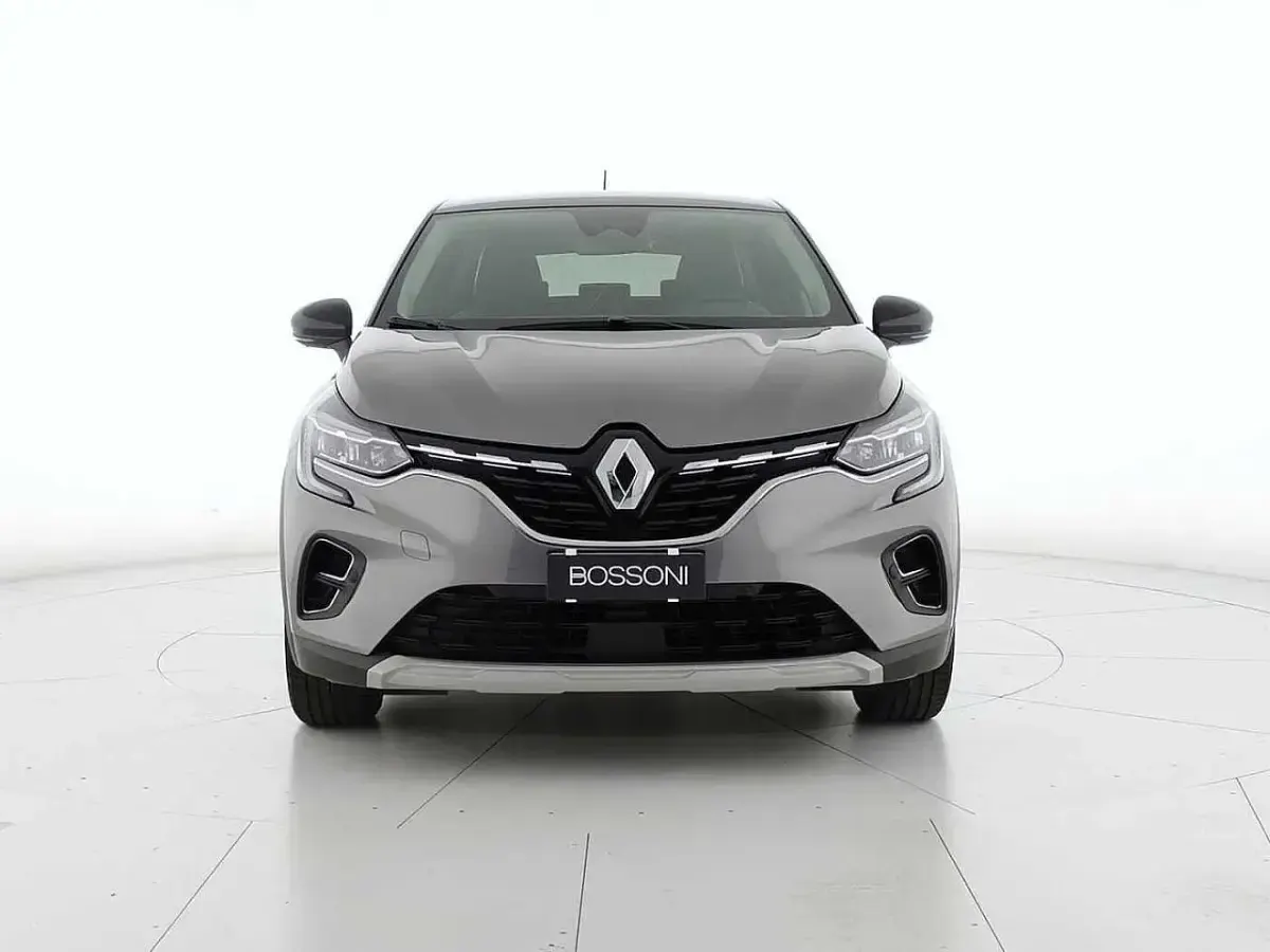 Usata Renault Captur Intens 143 CV (105 kW) 2021 Grigio SUV