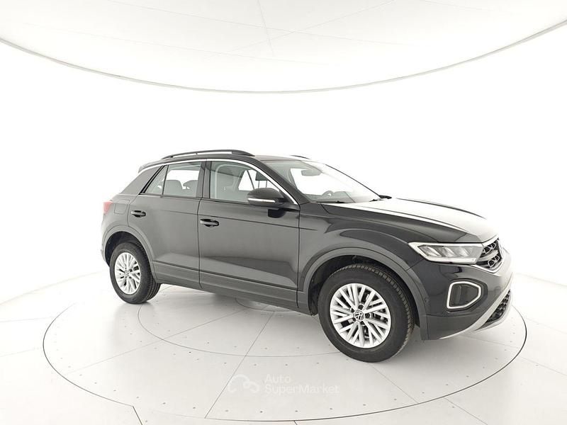 Usata VW T-Roc Life 116 CV (85 kW) 2025 Nero SUV