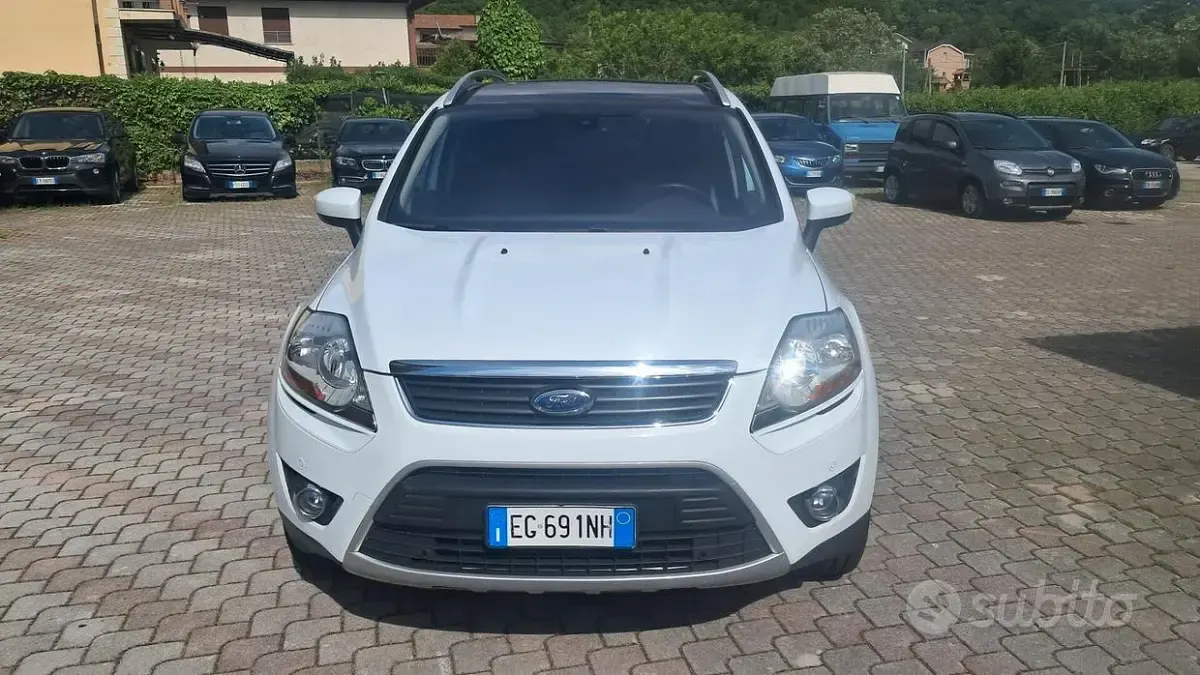 Usata Ford Kuga Titanium 163 CV (119 kW) 2012 Bianco SUV