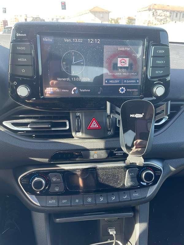 Usata Hyundai i30 N Line 160 CV (117 kW) 2022 Grigio Berlina