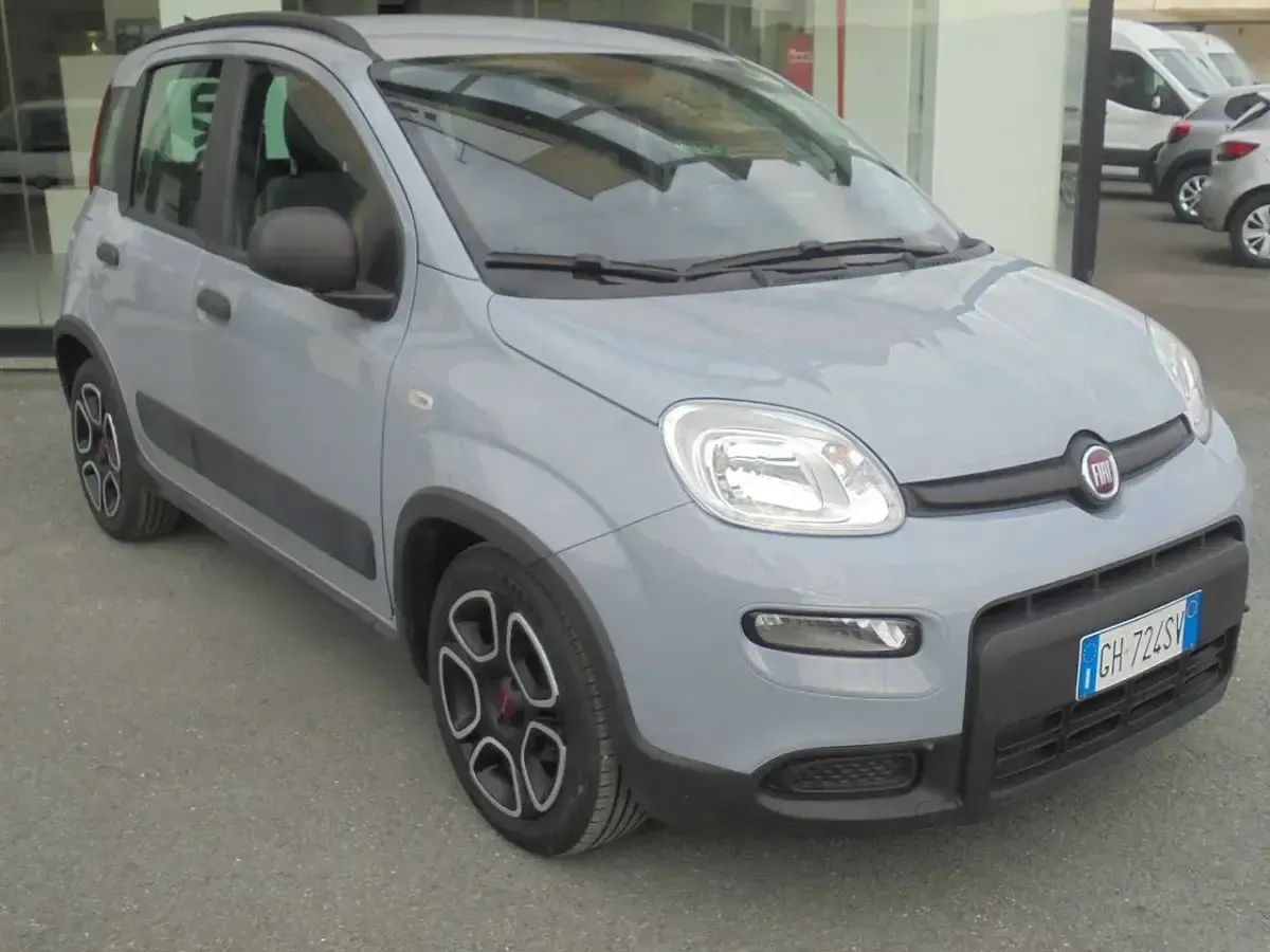 Usata Fiat Panda City Life 69 CV (50 kW) 2022 Grigio Utilitaria