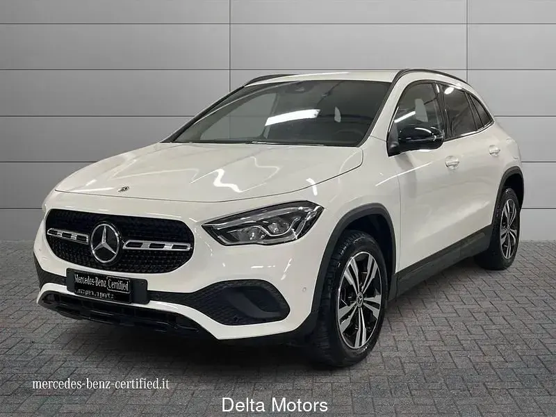 Usata Mercedes GLA180 116 CV (85 kW) 2023 SUV