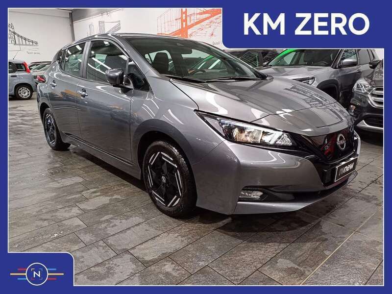 Grigio scuro metallizzato Usata 2022 Nissan Leaf Acenta Due volumi | 17.600 € (Buon prezzo) - Immagine 1/4