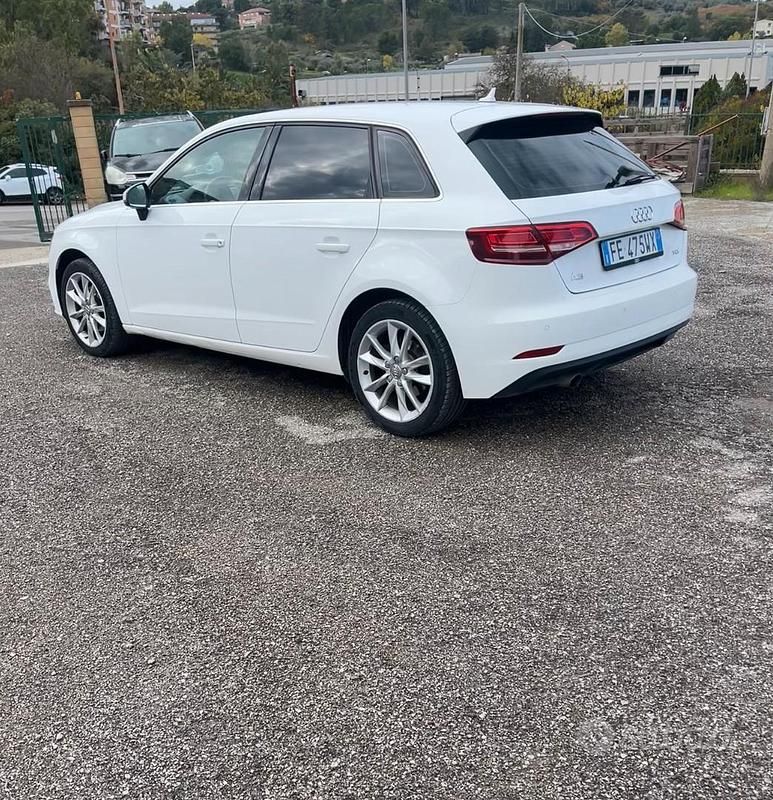 Usata Audi A3 110 CV (80 kW) 2016 Bianco Berlina