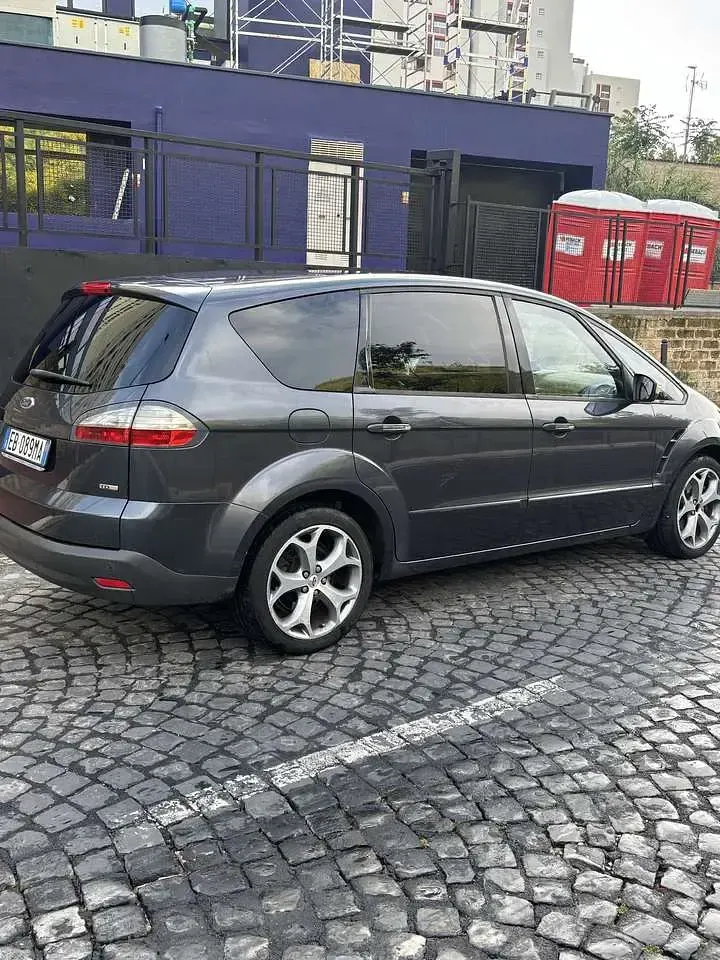 Usata Ford S-MAX Titanium 129 CV (94 kW) 2010 Other Monovolume