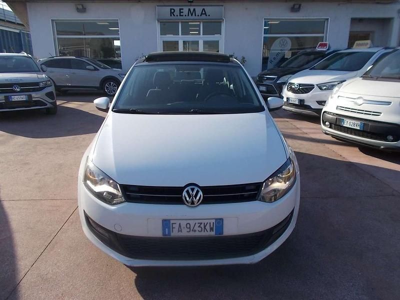 Usata VW Polo Comfortline 75 CV (55 kW) 2012 Bianco Utilitaria