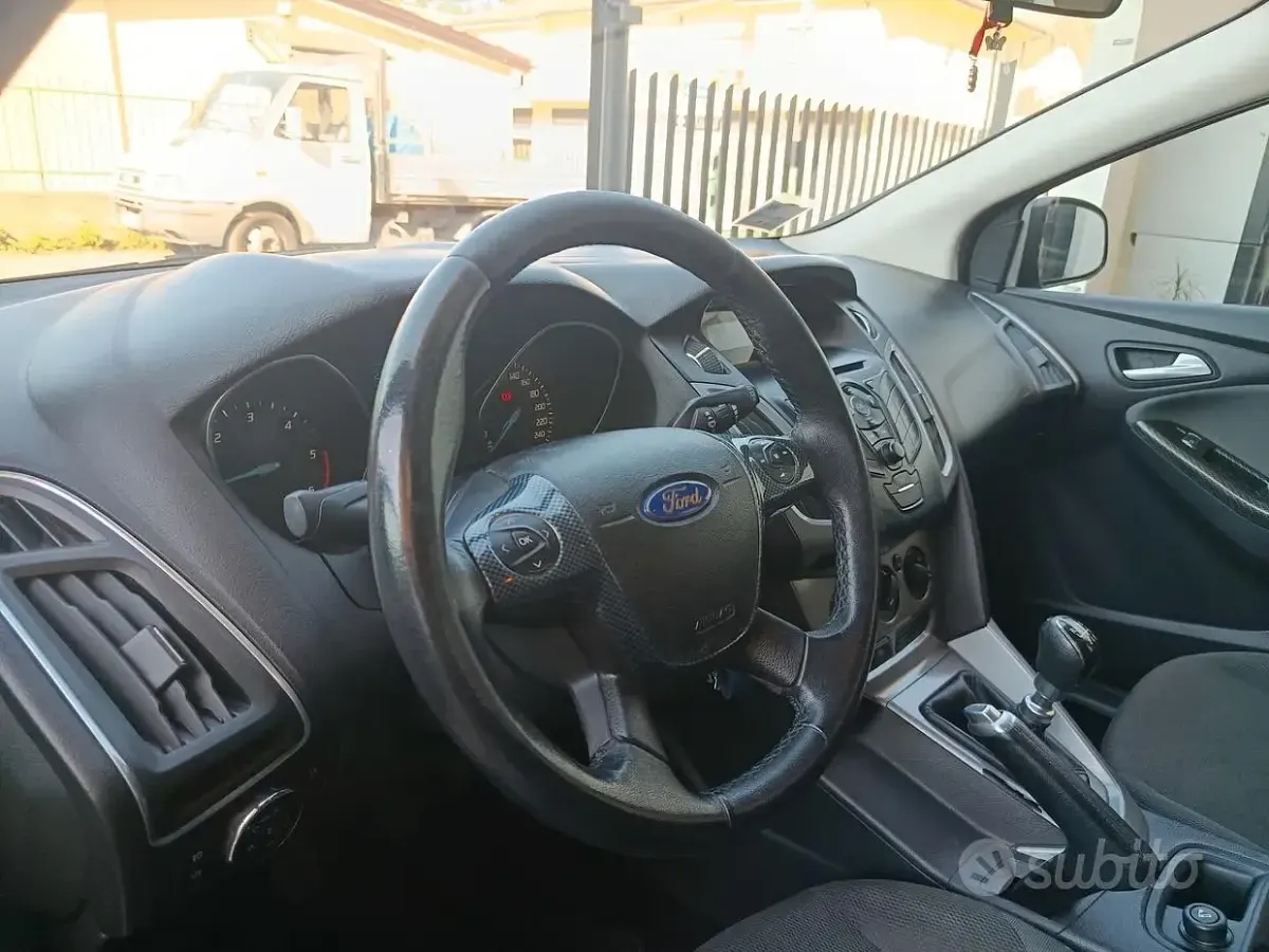 Usata Ford Focus Titanium 95 CV (69 kW) 2013 Nero Berlina