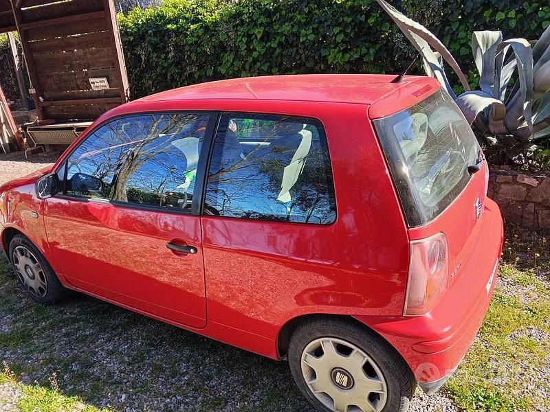 Usata Seat Arosa 50 CV (36 kW) 2001 Rosso Utilitaria