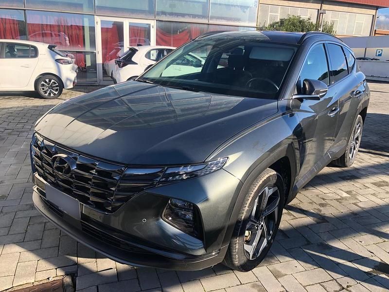Usata Hyundai Tucson 179 CV (131 kW) 2023 Grigio SUV