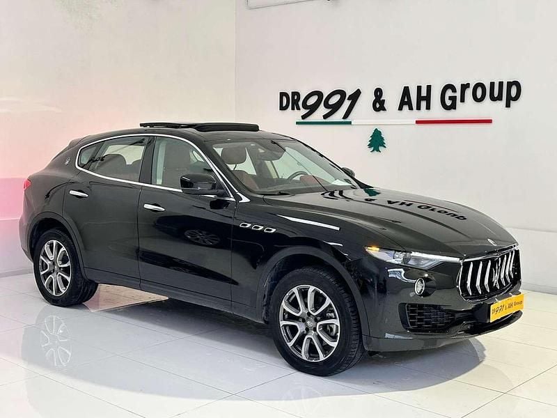 Begagnad Maserati Levante 275 HK (202 kW) 2017 Svart SUV