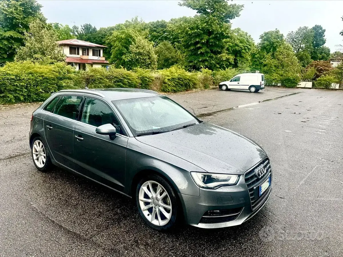 Usata Audi A3 150 CV (110 kW) 2014 Grigio Berlina
