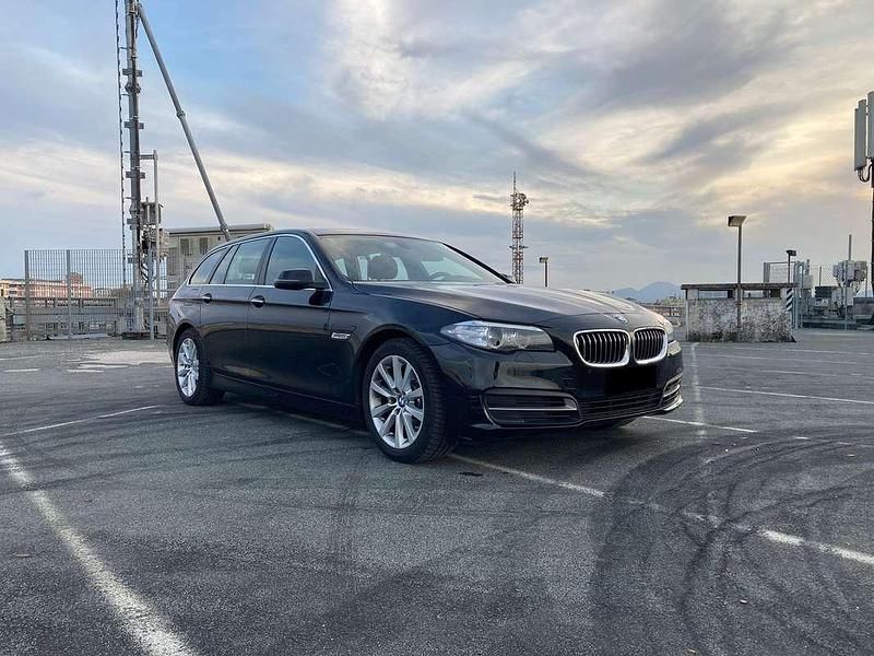 Usata BMW 520 190 CV (139 kW) 2016 Nero Station wagon