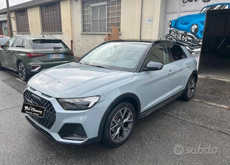 Usata Audi A1 Ambiente 110 CV (80 kW) 2024 Grigio SUV