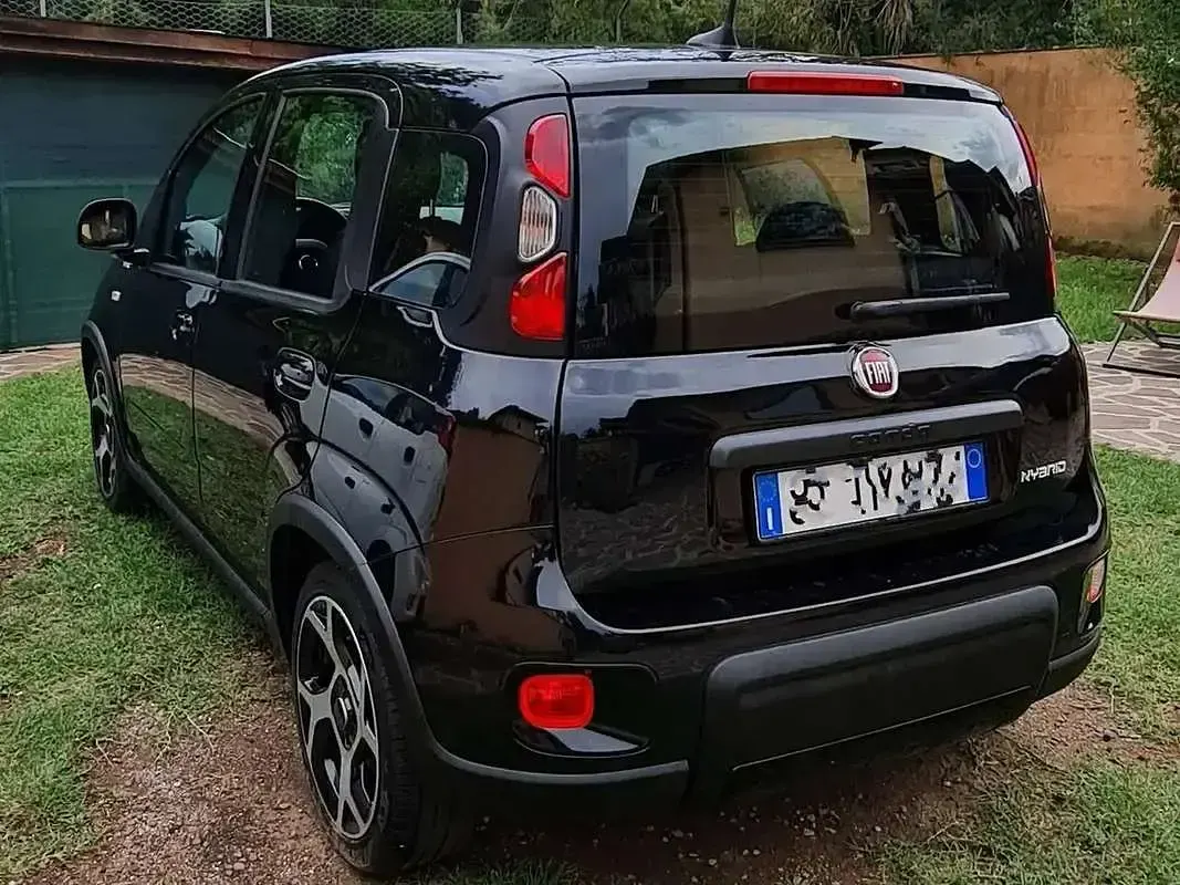 Usata Fiat Panda Sport 69 CV (50 kW) 2021 Nero Utilitaria