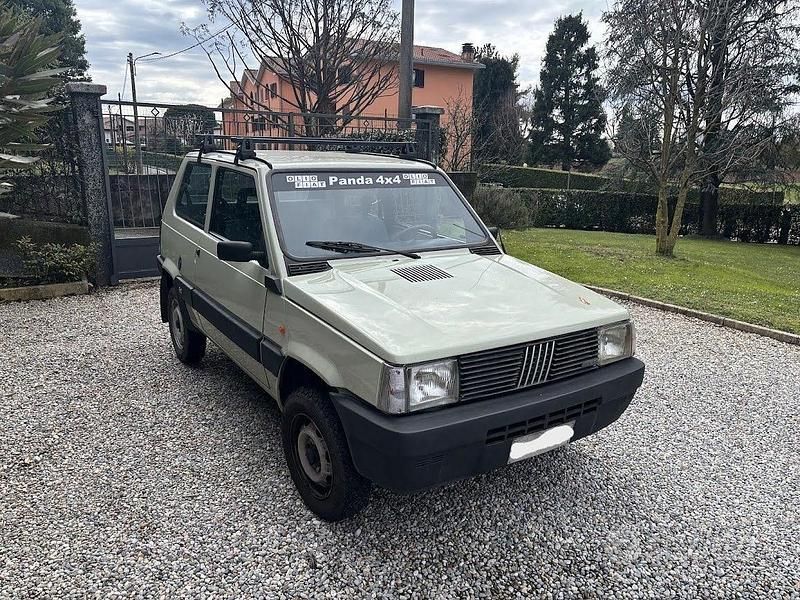 Usata Fiat Panda 4x4 50 CV (36 kW) 1987 Bianco Utilitaria