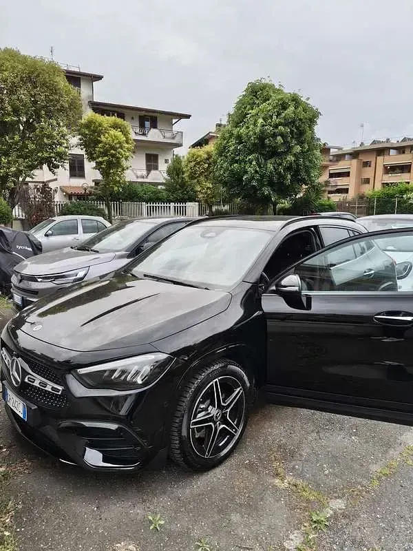 Usata Mercedes GLA200 Premium 163 CV (119 kW) 2023 SUV
