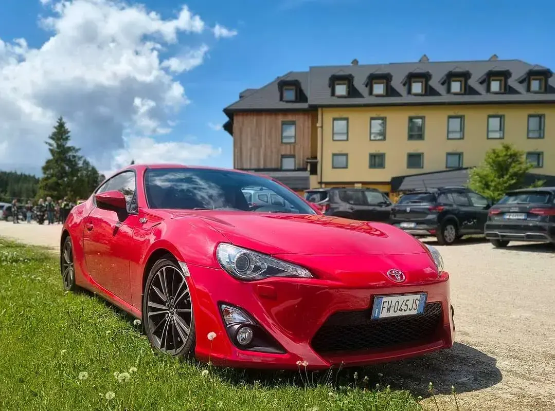 Usata Toyota GT86 GT 200 CV (147 kW) 2013 Rosso Coupé